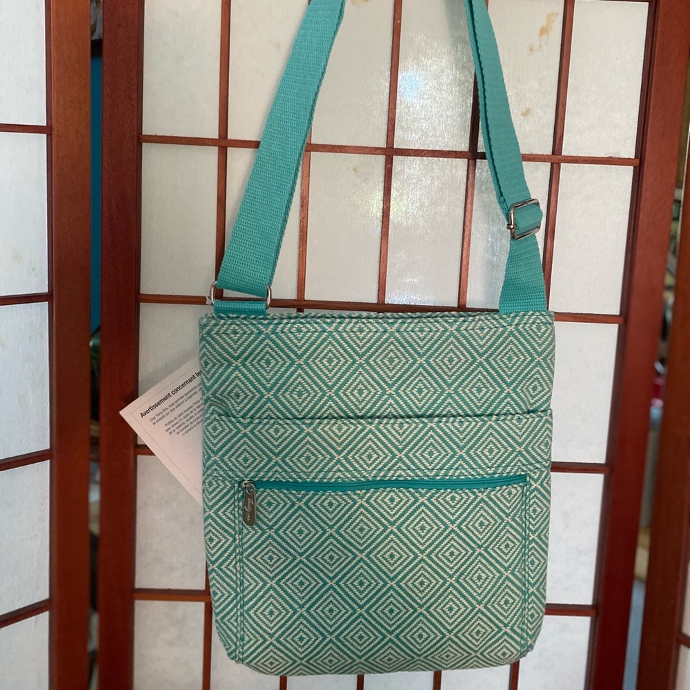 Organizing Shoulder Bag Turquoise Graphic Weave